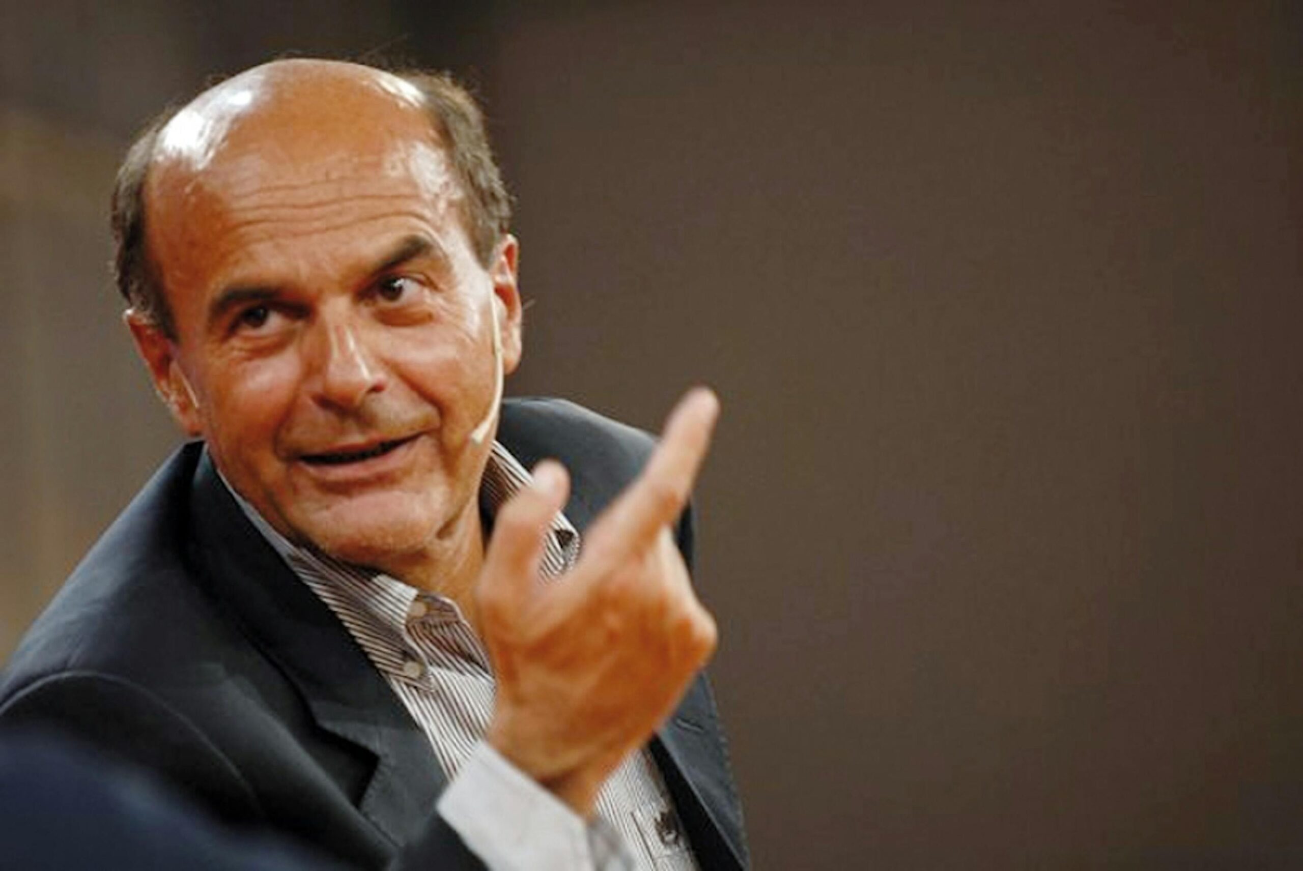 INTERVISTA A PIERLUIGI BERSANI: NEOFASCISMO, BERLINGUER E AUTONOMIA DIFFERENZIATA